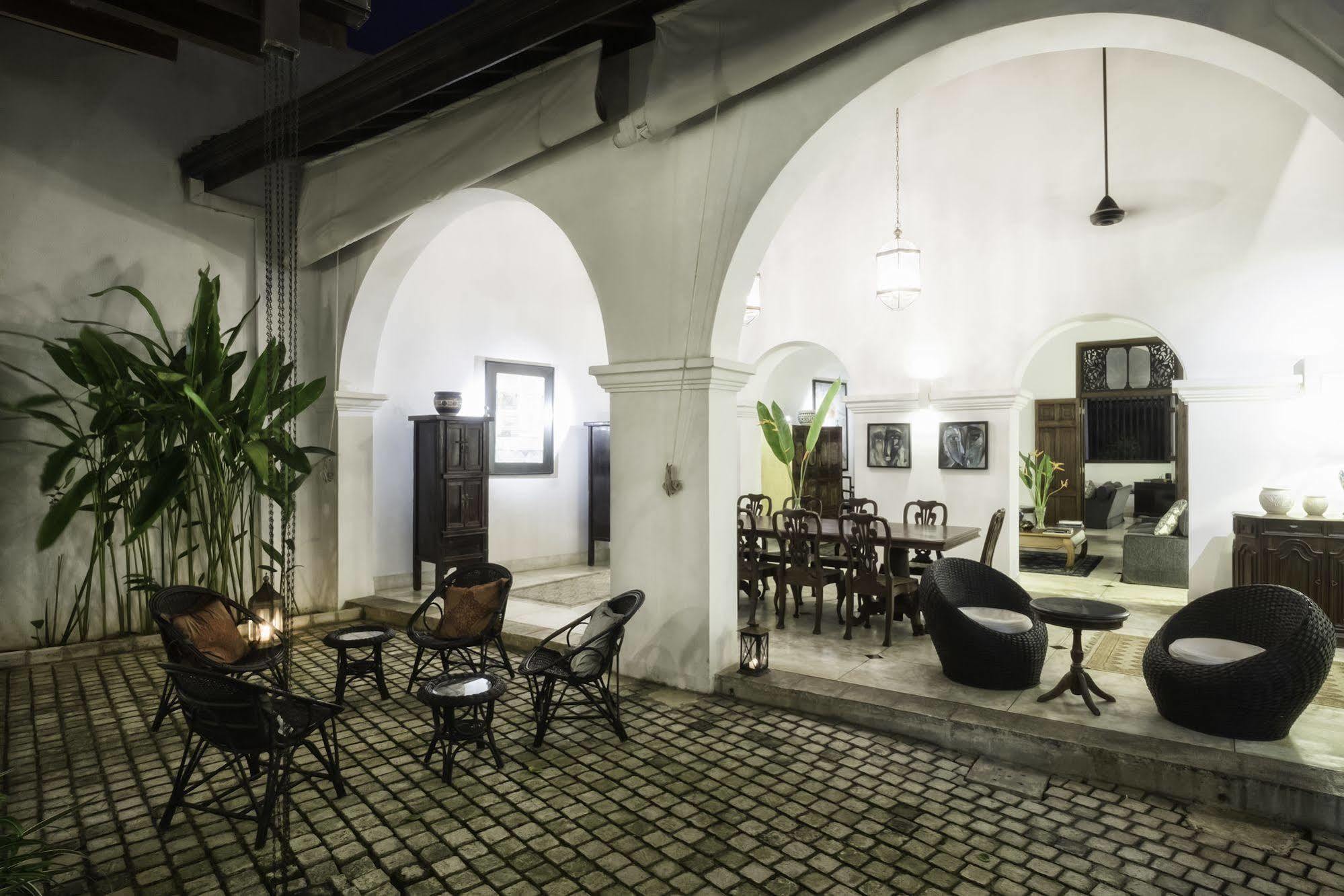 Number 48 Galle Fort Екстериор снимка